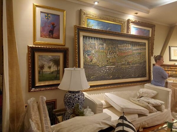 La esposa y familiares de Oleñik habrían ocultado muebles y cuadros de gran valor