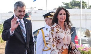 A un mes de dejar el gobierno, Abdo viajó a cumbre Celac-UE - ADN Digital