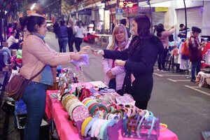Hoy sigue la feria en la zona céntrica de Ciudad del Este - La Clave