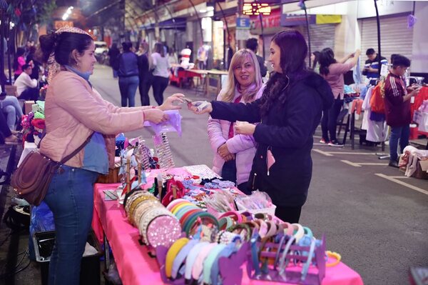 Hoy sigue la feria en la zona céntrica de Ciudad del Este - La Clave