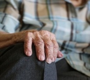 Abuelo muere de un infarto tras asalto - Paraguay.com