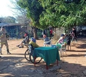 Abuelos de Hernandarias necesitan la ayuda de todos - Paraguay.com