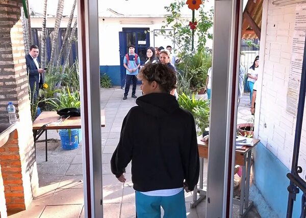 Seguridad en las escuelas: Prevén desde “linces” hasta transporte escolar público - Nacionales - ABC Color