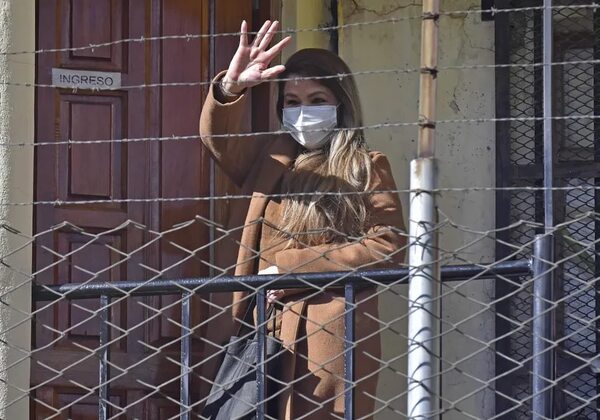 Un tribunal boliviano ratifica la sentencia de 10 años de cárcel para la expresidenta Áñez - Mundo - ABC Color