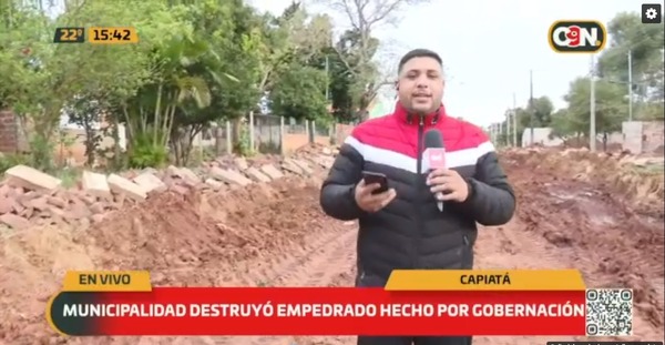 Insólita pelea por empedrado en Capiatá - C9N