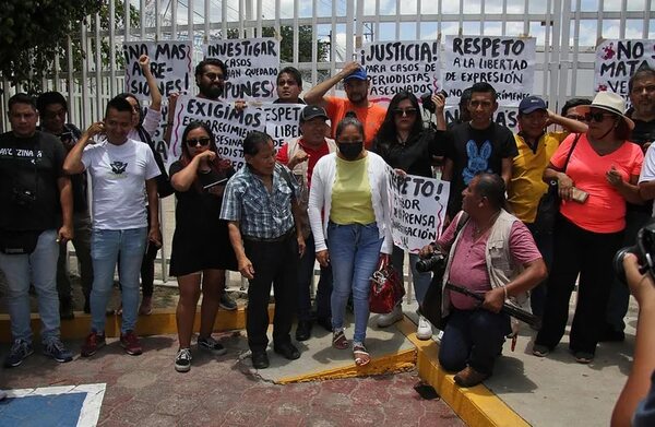 La prensa en el sur de Mexico exige justicia por el asesinato del periodista Nelson Matus - Mundo - ABC Color