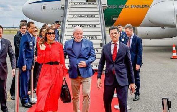 Lula llega a Bruselas para reunirse con líderes latinos, caribeños y europeos