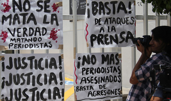 La prensa en el sur de México exige justicia por el asesinato del periodista Nelson Matus - MarketData