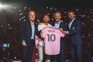 Messi es presentado en el Inter Miami en medio de ovaciones