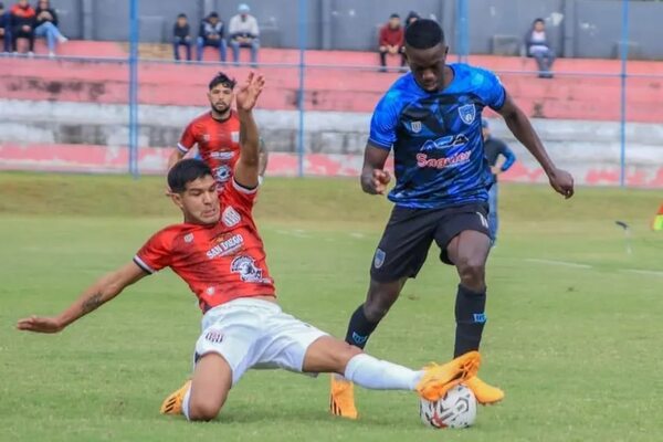 Intermedia: Atyrá impone localía y “limpia” a Santaní - Fútbol de Ascenso de Paraguay - ABC Color