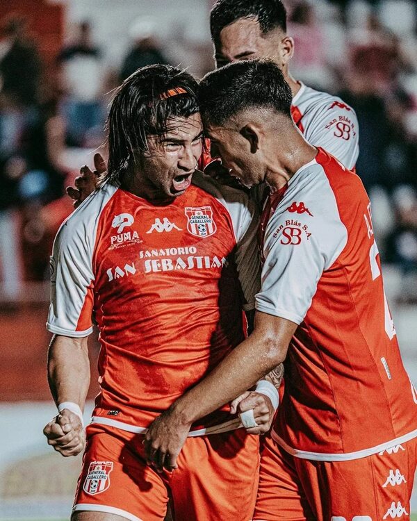 Torneo Clausura: Lo grita el dueño de casa - Fútbol - ABC Color