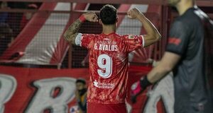 Versus / Gabriel Ávalos marca y se acerca a la cima de la tabla de goleadores en Argentina
