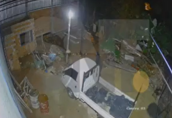 Vecinos hartos de la polución sonora - SNT