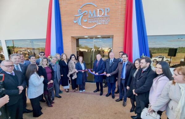 Ministros de la Corte Suprema asistieron a inauguración de nueva sede del MDP