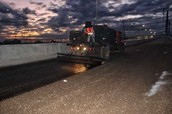 Esta semana iniciará el asfaltado del puente Héroes del Chaco - .::Agencia IP::.