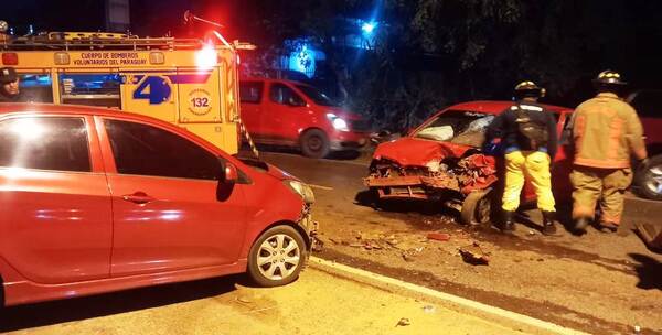 Un muerto en choque frontal •