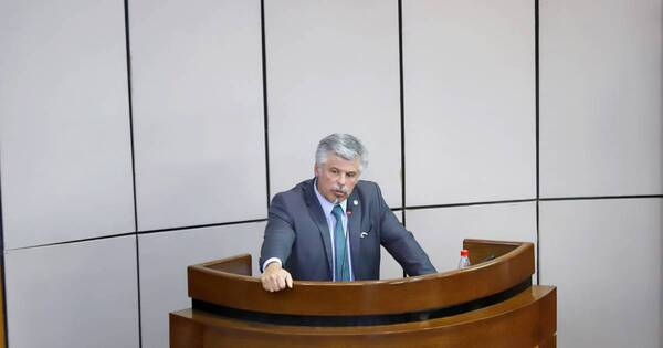 La Nación / Resolución de Giuzzio dejó el “arco libre” a la narcoexportación, afirma extitular de Senad