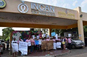 Pacientes del Incan denuncian con desesperación la falta de medicamentos