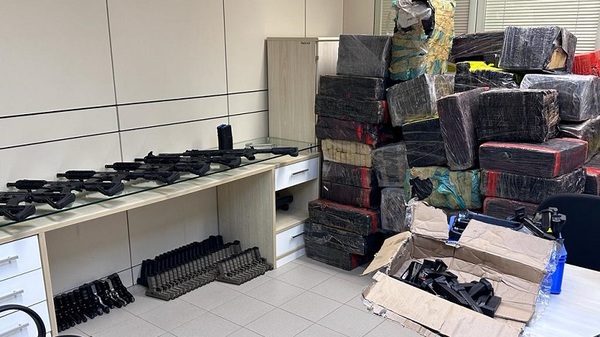 Receita Federal incauta drogas y armas que habrían salido de Paraguay - Noticias Paraguay