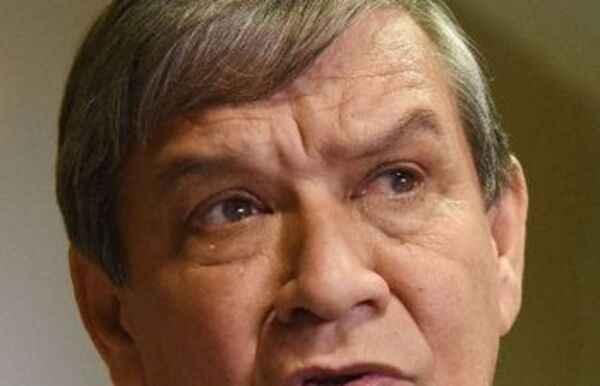 En Convención liberal “pueden volar sillas”, advierte Pakova