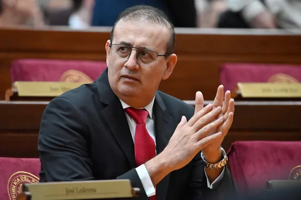 Comisión de Asuntos Constitucionales dictamina a favor de desafuero de Erico Galeano - Noticiero Paraguay