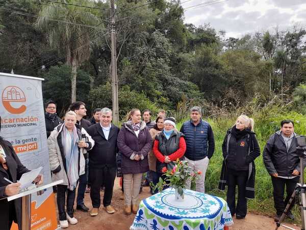 Aportes municipales para mejorar la infraestructura de los barrios de Encarnación