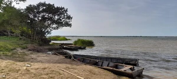 Tras repunte del río Paraná pescadores aguardan llegada de cardúmenes en Ayolas - Nacionales - ABC Color