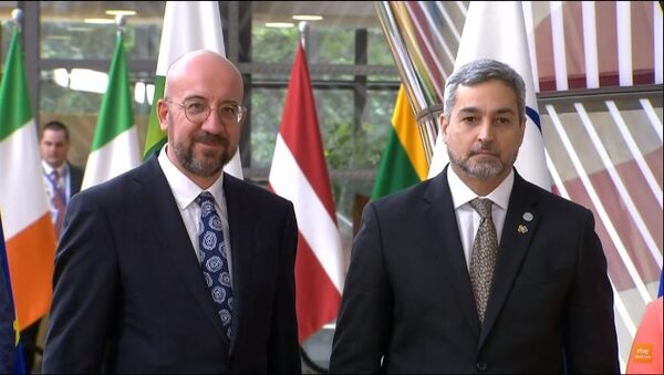 Abdo Benítez participa de la cumbre entre la Celac y la Unión Europea en Bruselas - El Trueno