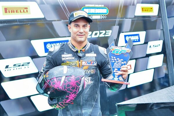 Versus / Paraguayos se lucen en el Campeonato Moto 1000GP en Brasil