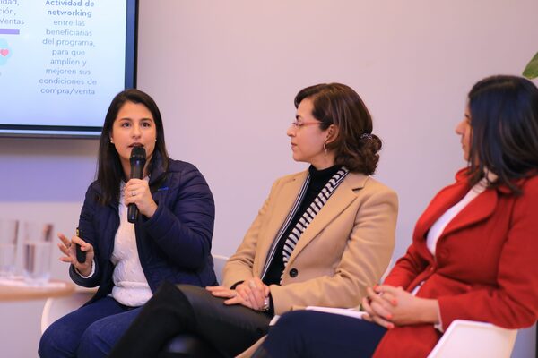 Orientado a emprendedoras: Basa presentó los resultados de su Programa Mujer - trece