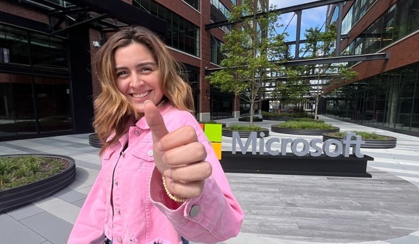 Joven paraguaya se destaca en pasantía en Microsoft - Unicanal