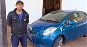 Dos personas se disputan el premio de la rifa parroquial de un auto en Yaguarón - Nacionales - ABC Color