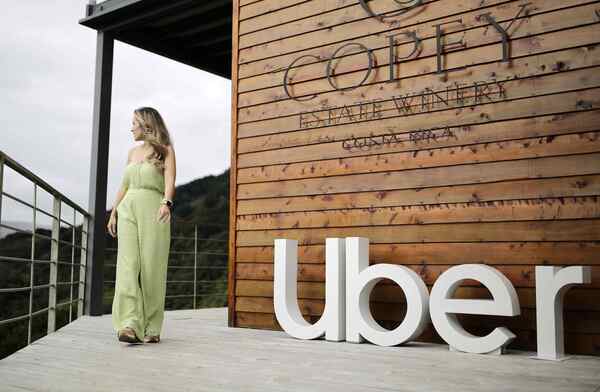 Más de 800.000 turistas extranjeros se han movilizado con Uber en Costa Rica - MarketData