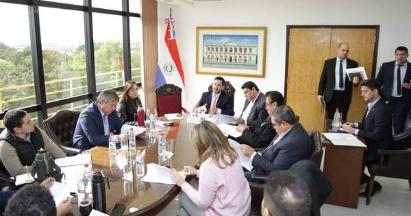 La Nación / Mesa directiva de Diputados confirma la integración de las respectivas comisiones asesoras