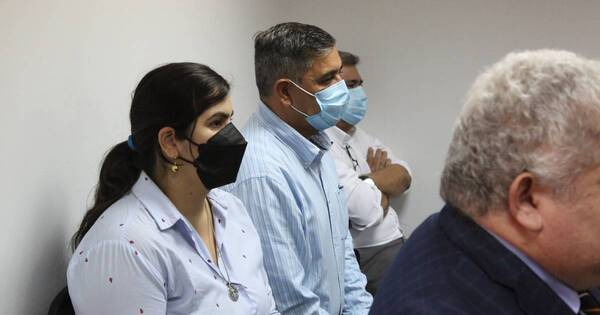 La Nación / Imedic: Juicio oral al Clan Ferreira sigue con producción de pruebas documentales