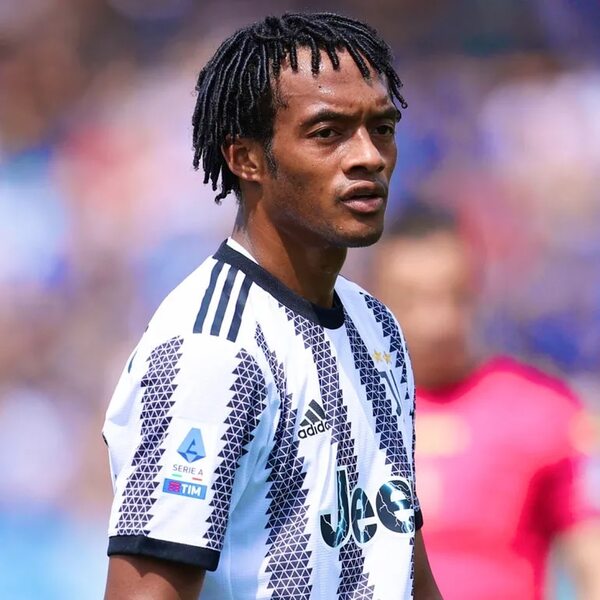 El Inter de Milán fichará hoy a Juan Cuadrado pese a la oposición de su afición - Fútbol Internacional - ABC Color