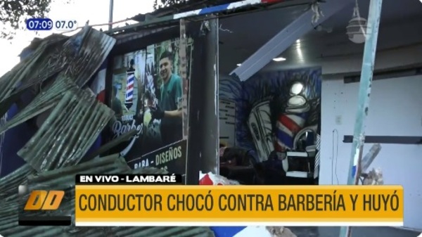 Lambaré: Conductor choca contra barbería y huye