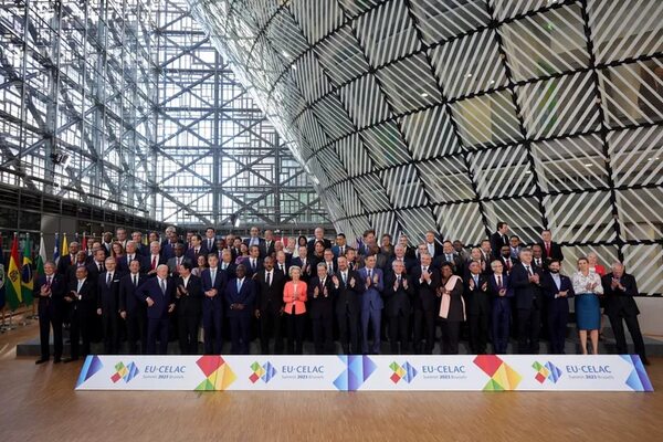 España confía en un acuerdo UE-Celac que reconozca la agresión rusa a Ucrania - Mundo - ABC Color
