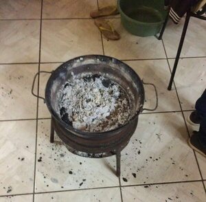 Joven fallece asfixiado por aspirar gases de su brasero - Policiales - ABC Color