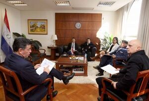 Ministro Ríos se reunió con miembros de la Asociación de Abogados Laboralistas