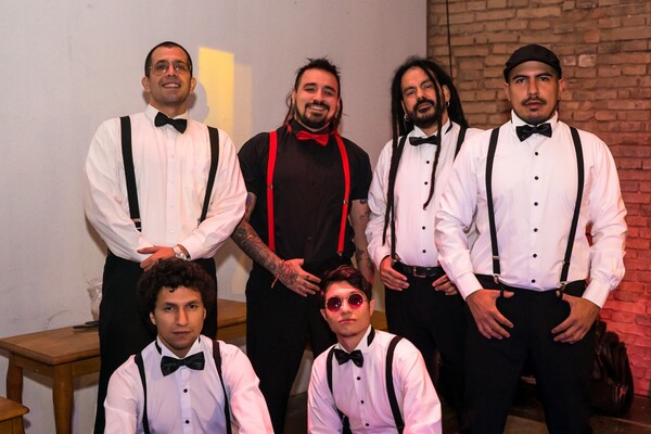 Los Intrusos de Mirtha presentan nuevo sencillo al puro estilo del Reggae - Unicanal
