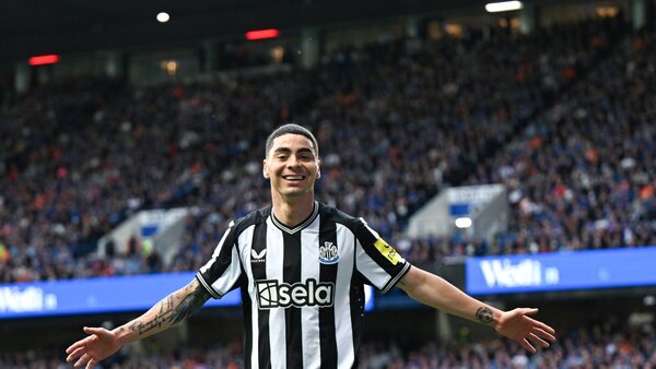 Golazo de Almirón en un amistoso para el Nescastle