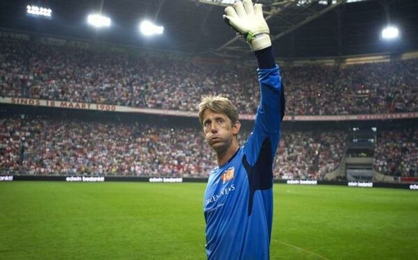 Versus / Edwin Van der Sar publicó un emotivo mensaje luego de salir de terapia