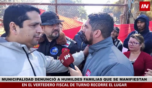 FUNCIONARIO MUNICIPAL INTENTÓ AGREDIR A COMUNICADOR DE PRENSA DURANTE MANIFESTACIÓN FRENTE AL VERTEDERO