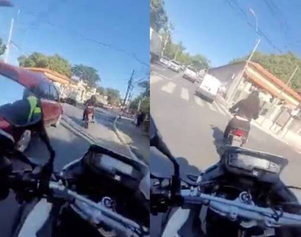 [VIDEO] Así persiguió un "zorro" a una motoqueira sin casco