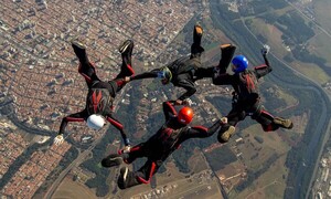 Impartirán cursos teóricos gratuito de Paracaidismo Deportivo