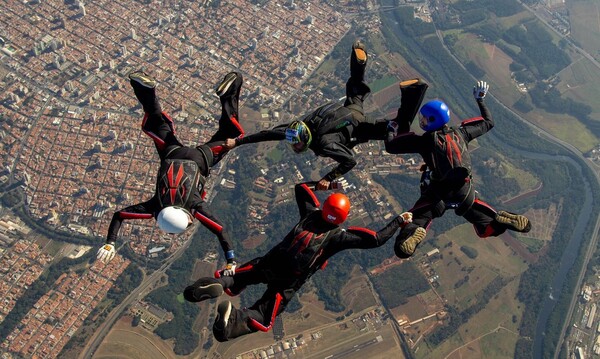 Impartirán cursos teóricos gratuito de Paracaidismo Deportivo