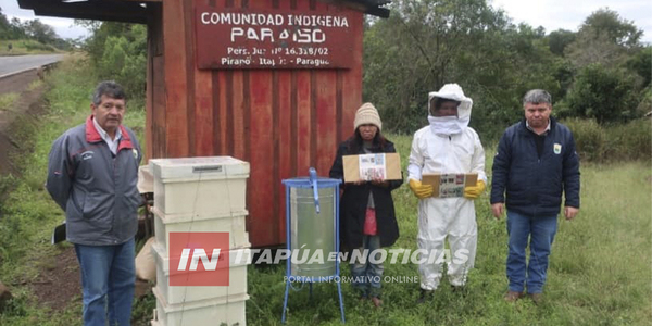 GOBERNACIÓN BRINDÓ ASISTENCIA A PRODUCTORES APÍCOLAS DE PIRAPÓ - Itapúa Noticias