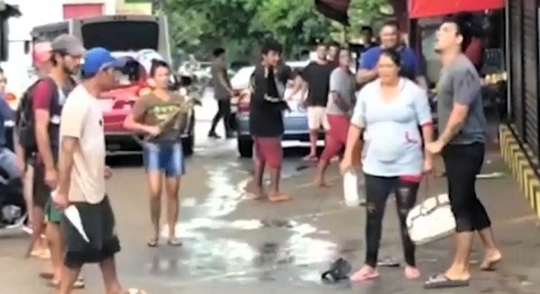 Diario HOY | Limpiavidrios adictos causan zozobra en el Mercado de Abasto de CDE