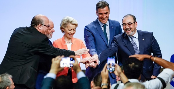 La UE invertirá 45.000 millones de euros en América Latina y el Caribe
